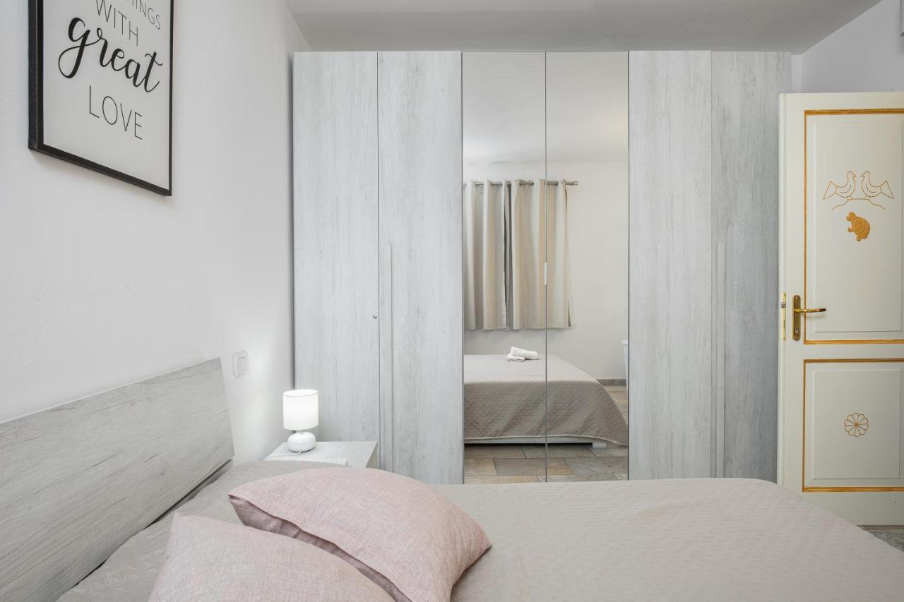 Casa Vacanze Lo Squalo Olbia Exteriér fotografie